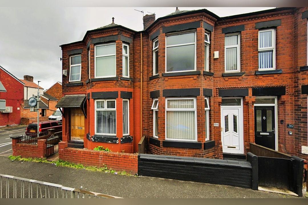 4 bed property in Chapman Street, Manchester
