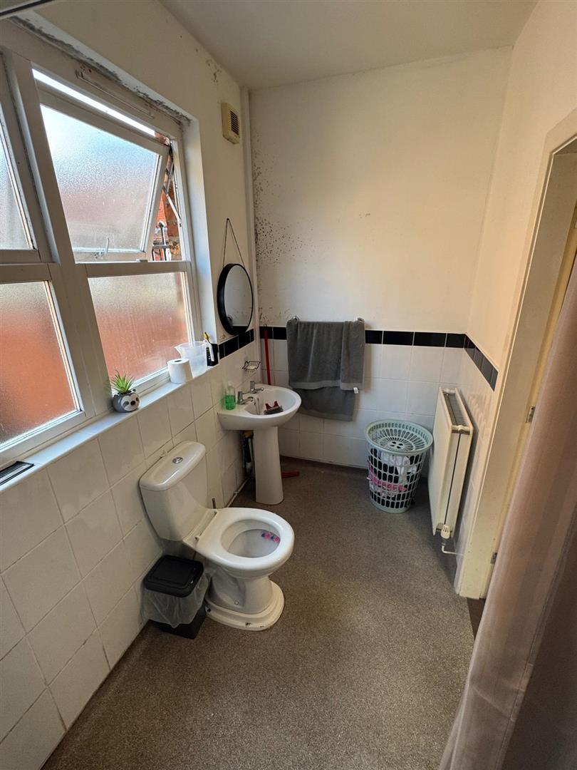 Broadfield Road