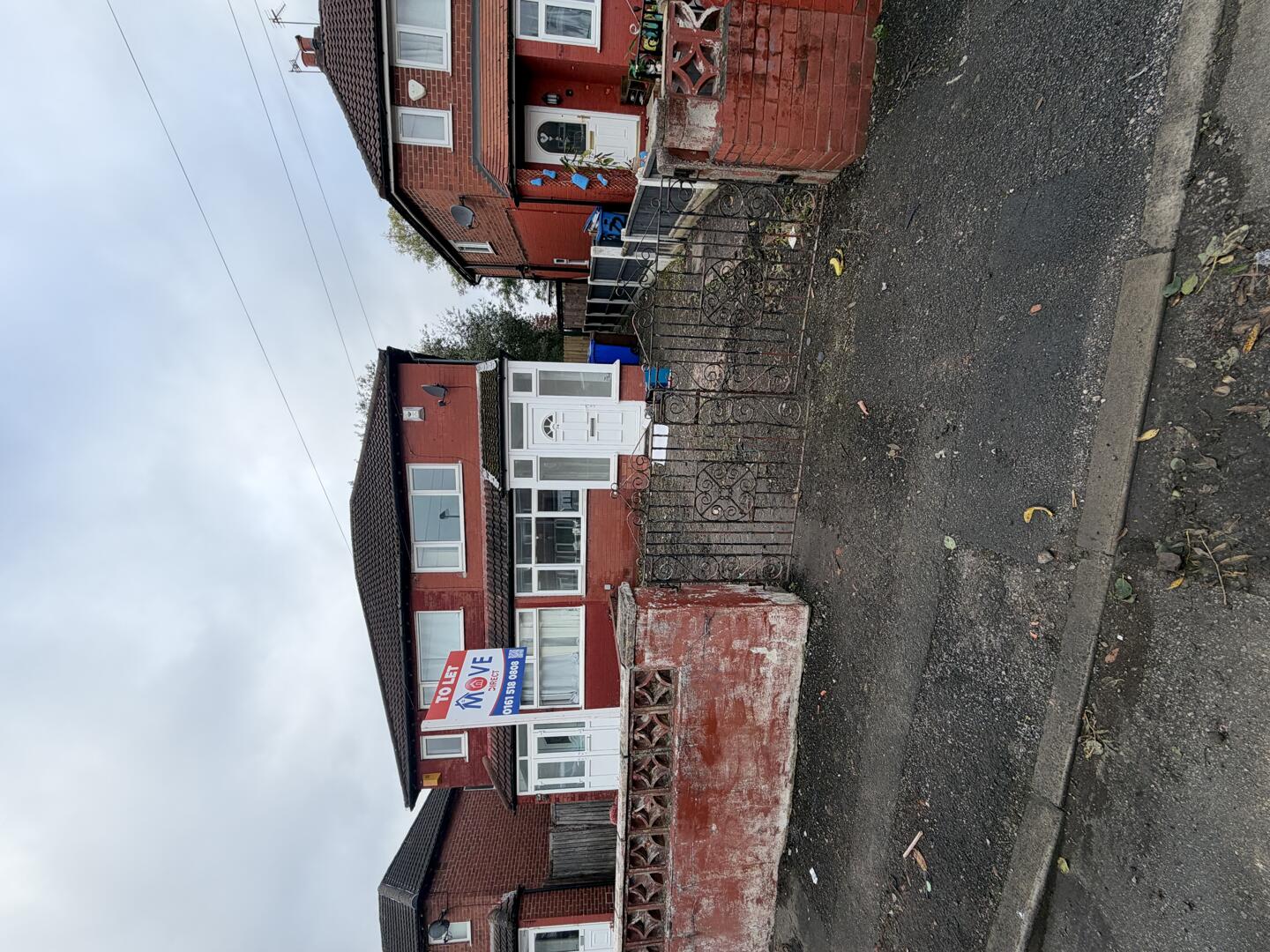 2 bed semi-detached house to let in Furnival Road, Manchester - photo 3 of 20 (Front (Exterior))